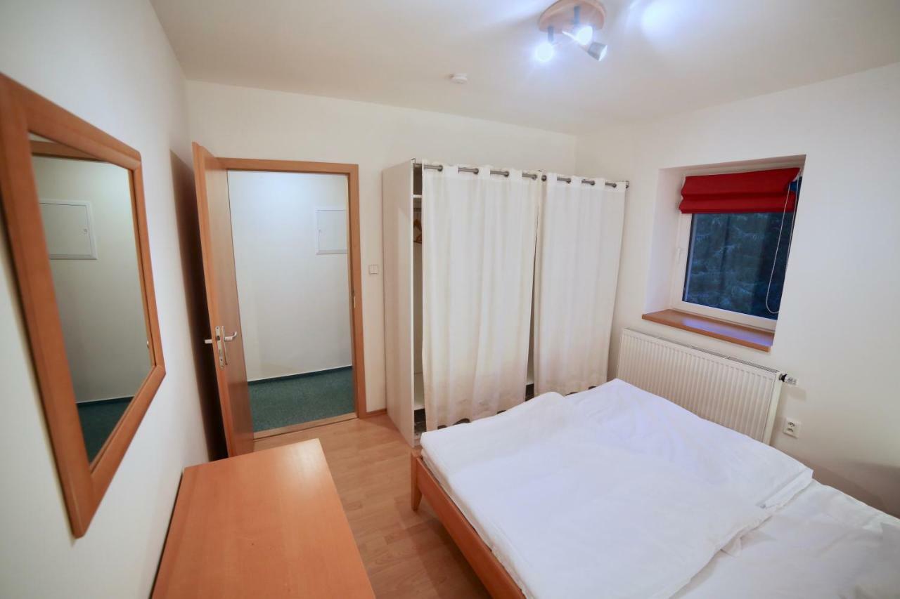 Wellness Apartman Pec ペツ・ポト・スニェシュコウ エクステリア 写真